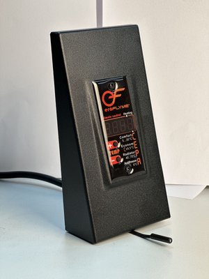 Блок керування-терморегулятор з программатором ERAFLYME 4LTR для електрорадіаторів (чорного кольору) 476 фото